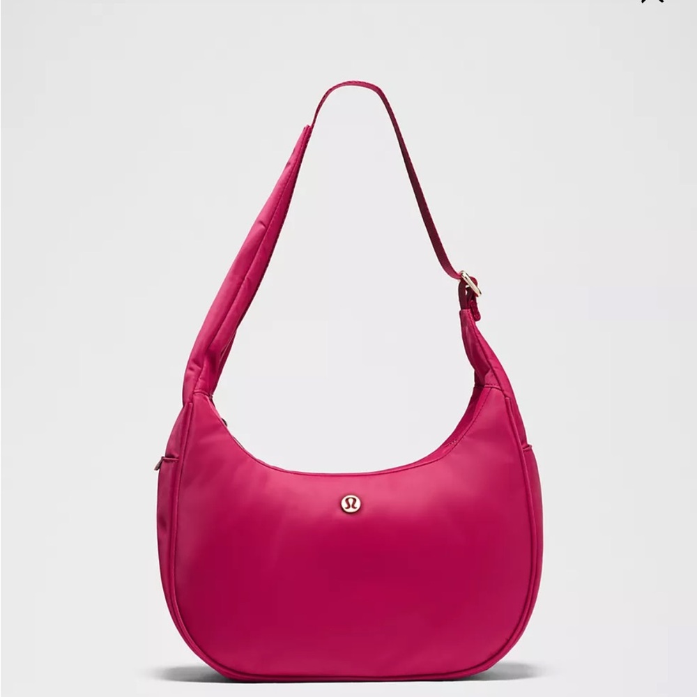 💕🍋 Lululemon City Essentials Shoulder Bag 4L